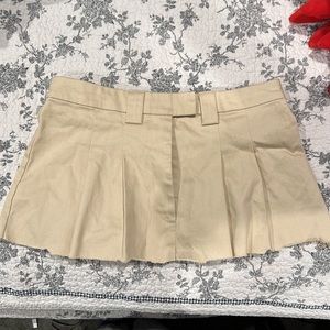 tan mini skirt